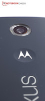 Nexus 6 modelinin mevcut Moto X tabanlı olduğu çok belli
