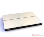 Sony'nin Vaio Fit 11A multi-flip modeli ofis için dönüştürülebilir bir laptop