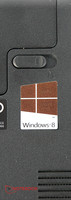Windows 8.1 64-bit yüklü geliyor.