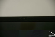 Diğer tüm notebooklarda olduğu gibi GX620 ekranın üst kısmında dahili bir webcam'a sahip.