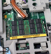 Dell Studio 17, sağladığı 2 hard disk slotu ile 640 GB'ye kadar kapasiteye sahip olabilir.