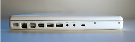 Sol taraf: Gigabit LAN, MiniDVI, Firewire 400, 2x USB 2.0, ses girişi(optical / analogue), ses çıkışı (optical / analogue), Kensington kilidi