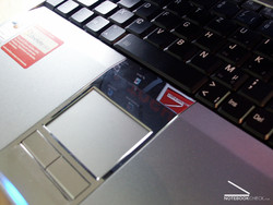 Toshiba Portege R200 - Çok küçük tasarımlı notebook