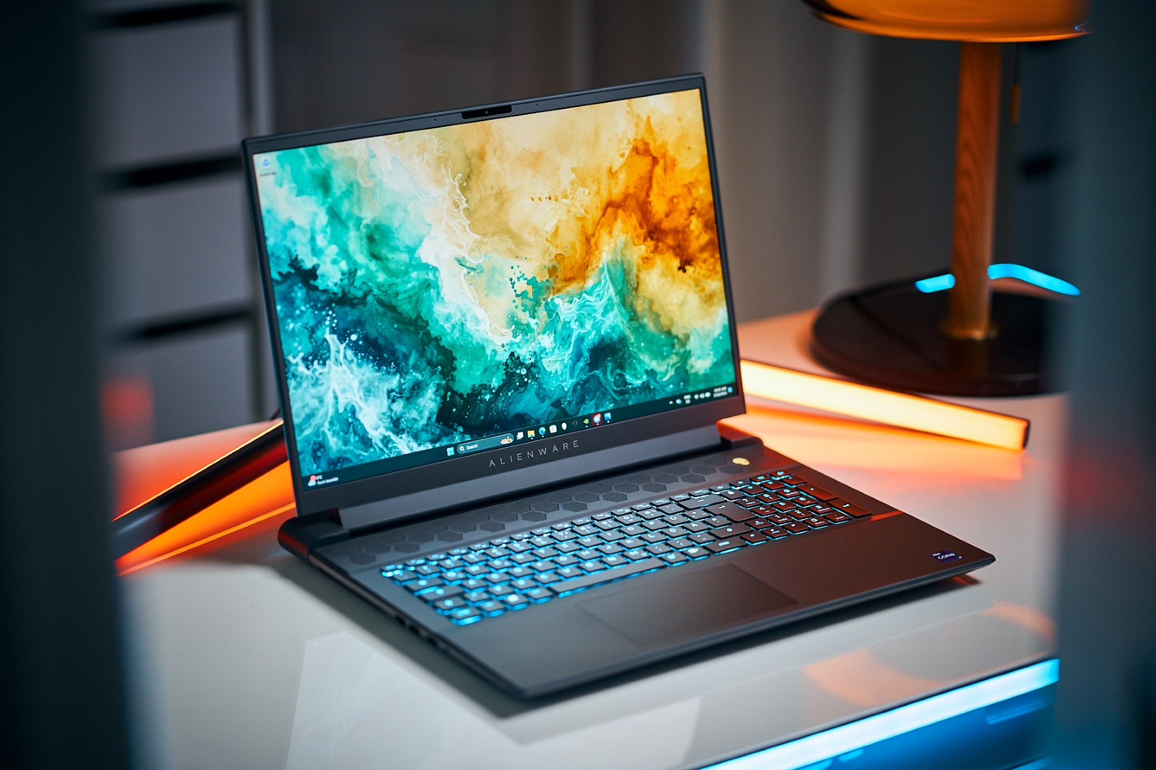 Alienware m18 R2 dizüstü bilgisayar incelemesi: Core i9-13980HX'ten i9 ...