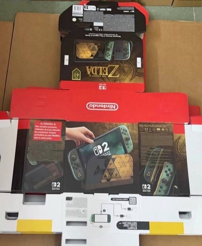 Zelda temalı Switch 2 konsolu.