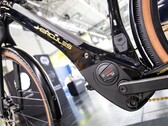 Orijinal: Futura SL 12 LTD, Performance Line SX motorla birlikte gelir