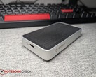 ORICO X50PRO Thunderbolt80G SSD Muhafazası incelemede