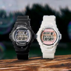 Casio Baby-G BG-169GD-1 ve BG-169GD-7 (soldan sağa)