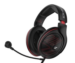 Sennheiser, Mercedes-AMG ile çok yıllı bir ortaklık kurduğunu duyurdu; bu ortaklığın sonucunda HD 620S Mercedes-AMG Edition ortaya çıktı.