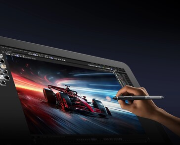 Birlikte verilen stuli 16.384 hassasiyet seviyesine sahiptir.