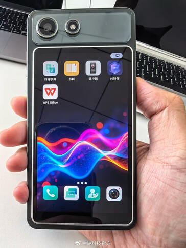 Telefonun ikincil ekranı