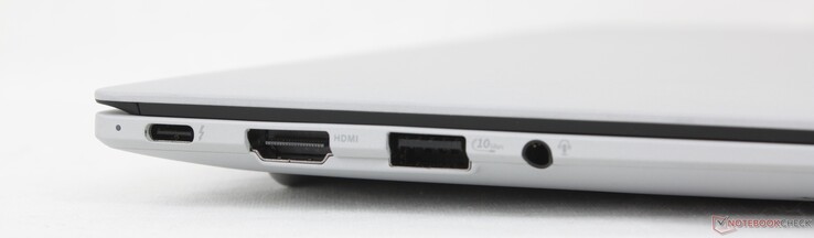 Sol: DisplayPort + Güç Dağıtımı ile USB-C 4.0 Thunderbolt 4, HDMI 2.1 TMDS, USB-A 3.2 Gen. 2, 3,5 mm kulaklık