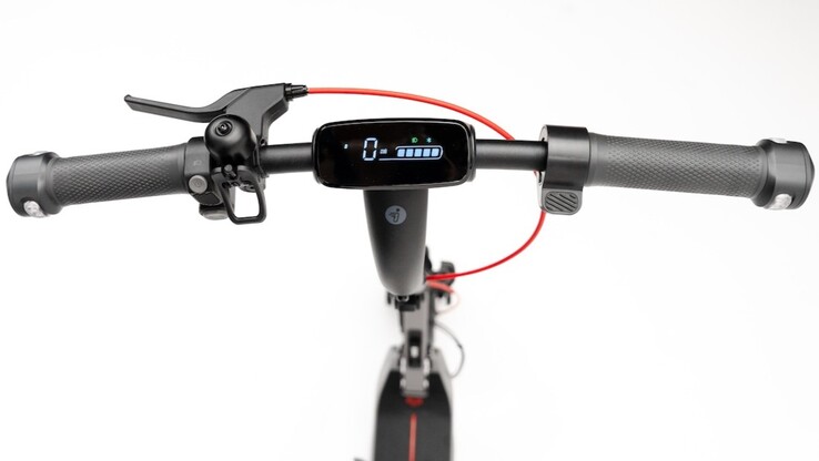 Segway E3 Go e-scooter, yan ışıklar, bir zil ve 2.8