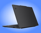 Lenovo'nun en yeni ThinkPad X13 modelinin boyutları 299 x 207 x 9,85~13,35 mm'dir.