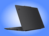 Lenovo'nun en yeni ThinkPad X13 modelinin boyutları 299 x 207 x 9,85~13,35 mm'dir.