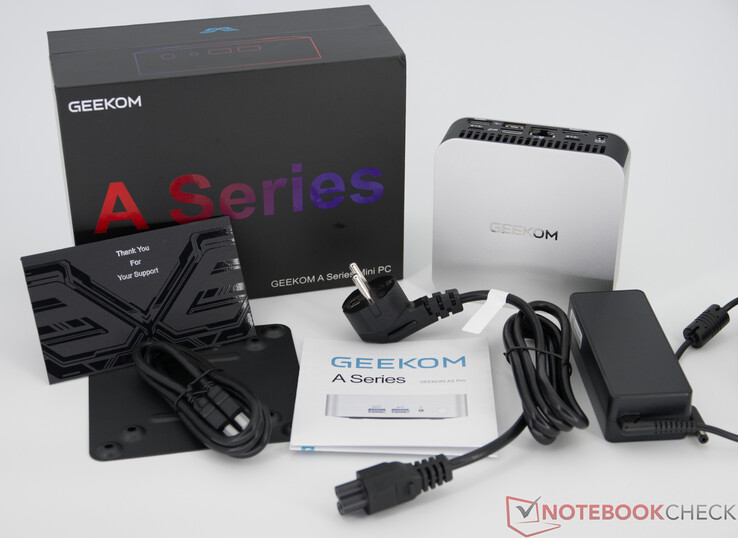 Geekom A5 Pro'nun teslimat kapsamı