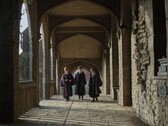 Bertie Carvel, Cornelius Fudge rolünü ilk kez anlatıyor ve Sihir Bakanı’nı neden bir kötü adam olarak değil de travma yaşamış bir politikacı olarak gördüğünü açıklıyor. 