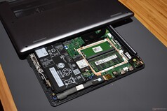 Lenovo IdeaPad Vibe: Yükseltilebilir donanım bileşenleri.