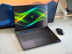 %88,2 inceleme puanı: Razer Blade 18 (2026)