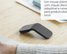 Logitech Mobi Fold, üç lansman renginden birinde.