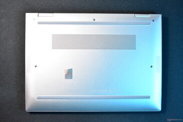 HP EliteBook x360 830 G10 Alt Kapak
