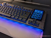 Turtle Beach Command Serisi KB7 klavye + KP7 tuş takımı incelemesi