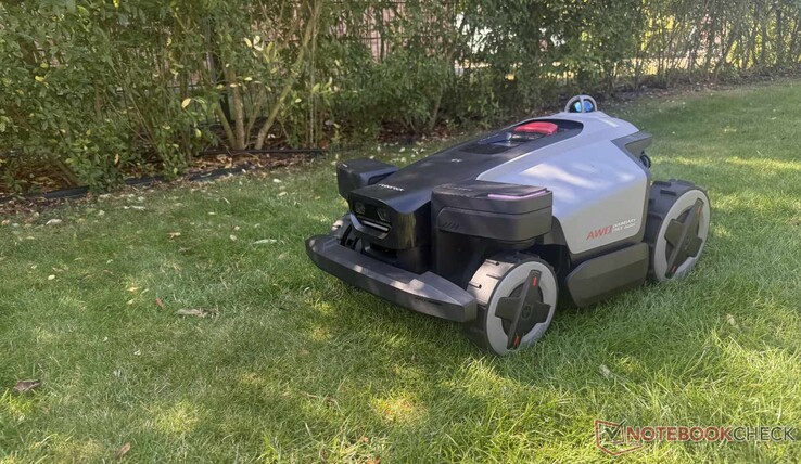 RockMow Z120 LiDAR Çalışırken