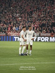 Oppo Find X9 Ultra'nın 200MP 3x zoom kamerası + 300mm telekonvertör ile çekilmiştir.