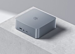Beelink EQR5 mini PC, dört çekirdekli AMD Ryzen APU ve 64 GB'a kadar DDR4 RAM ile donatılmıştır.