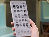 iFlytek Fika, akıllı telefon gibi görünen Android destekli bir e-okuyucu.
