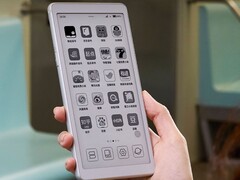 iFlytek Fika, akıllı telefon gibi görünen Android destekli bir e-okuyucu.