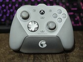 GameSir GT7 Pro, cebinizde delik açmayan, zengin özelliklere sahip bir kontrol cihazıdır (görsel kaynağı: Notebookcheck)