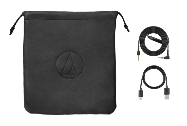 Audio-Technica ATH-AL5NC, bir taşıma çantası, bir şarj kablosu ve bir ses kablosuyla birlikte gelir.