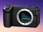 Canon EOS R6 V, tam çerçeve standartlarına göre oldukça kompakttır.