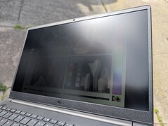 Açık havada güneş ışığı altında