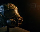 Metro 2039 Koleksiyoncu Sürümü'ndeki Spartan kaskı replikasının yakın plan görünümü; koyu renkli bir vizör, entegre gaz maskesi unsurları ve savaşta yıpranmış detaylar içeriyor.