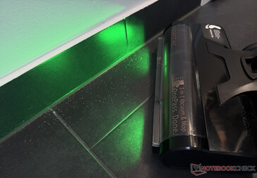 Yeşil ışık tozu görünür hale getirir