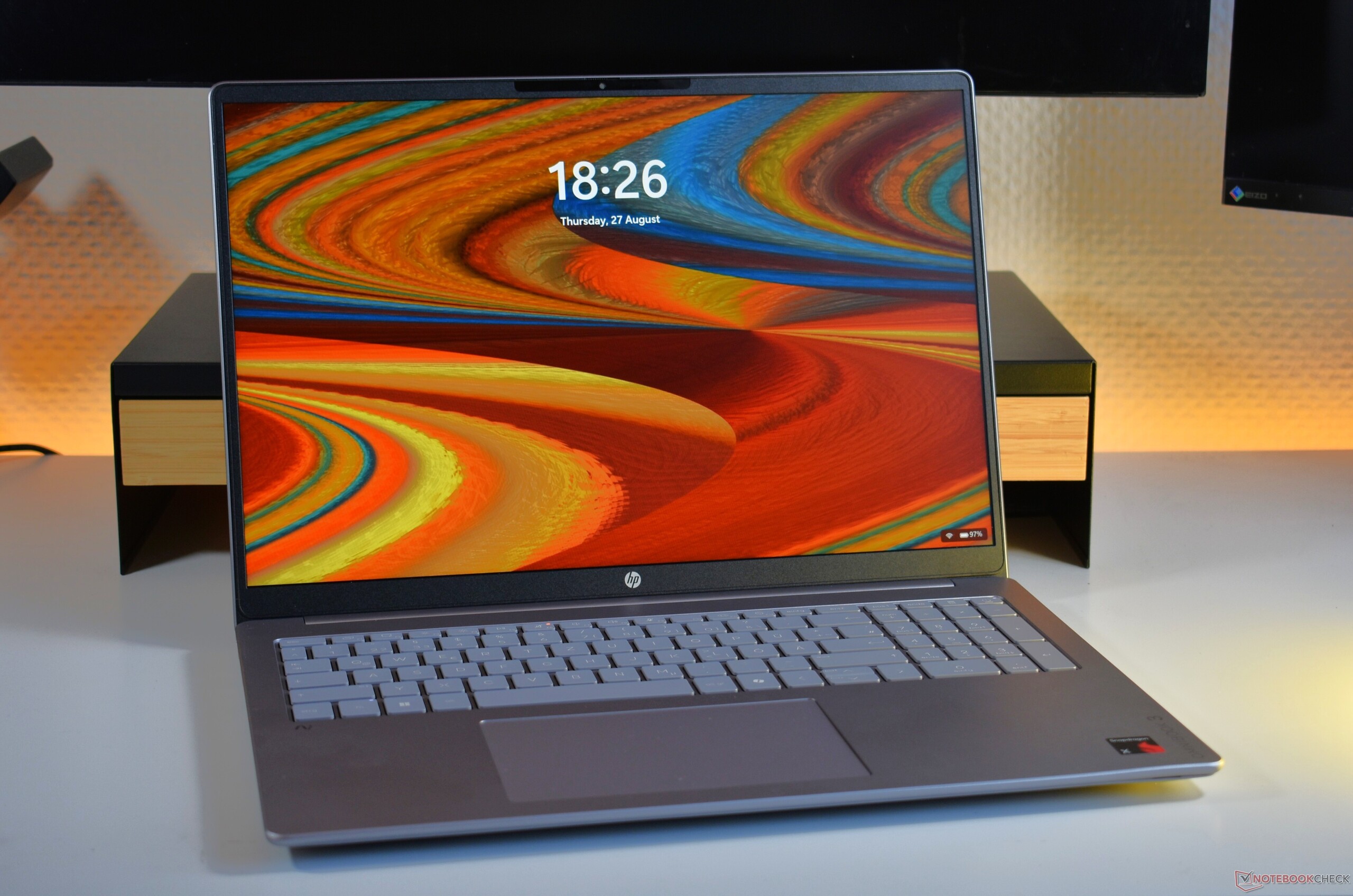 HP OmniBook 3 16