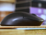 M7 8K yan profil. 