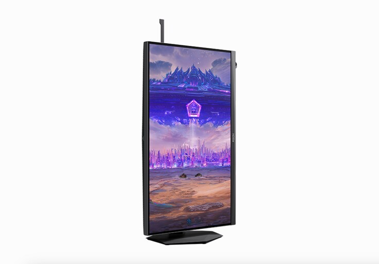 AOC Agon Pro monitör ayrıca 90° dönebilir. 