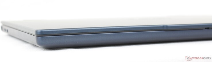 Ön taraf: Bağlantı noktası yok