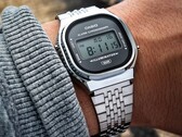 Casio Vintage A140WE-8A saat