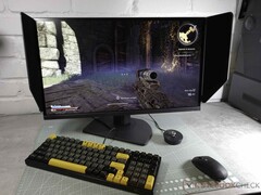 Resimde, 400 Hz TN panelli KTC25M1 oyun monitörünün bir fotoğrafı gösterilmektedir.