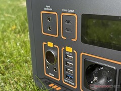 USB ve diğer bağlantı noktaları