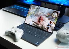 Dell XPS 14, testlerde etkileyici bir performans sergileyemeyen yüksek çözünürlüklü bir web kamerası sunuyor.