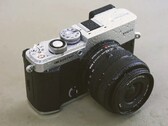 OM Pen, tasarımında 1959 tarihli Olympus Pen'den ilham almaktadır.
