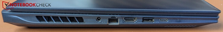 Sol: güç, LAN, HDMI 2.1, USB-A 3.2 Gen 2, Thunderbolt 5 ile USB-C (PD 3.0, DP 2.1, USB 4)