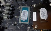 Maxsun kartlarından birinin dizüstü bilgisayar Intel SoC'si