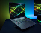 Razer Blade 16, diğer birçok 16 inçlik oyun dizüstü bilgisayarının aksine hala yerleşik bir sayı tuş takımından yoksundur.
