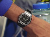 Yeni GM-H5600, metal G-Shock'a kalp atış hızı takibi ve solar şarj özelliği getiriyor. Resimde görülüyor: GM-H5600-1.